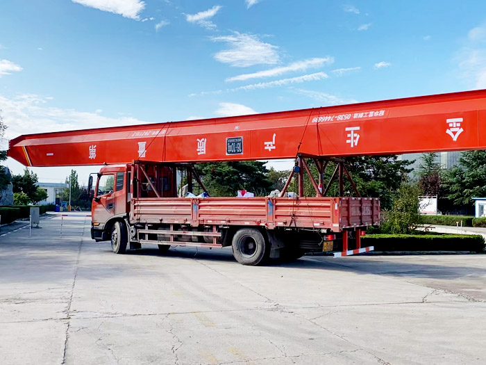 橋式起重機在使用時需要注意的事項